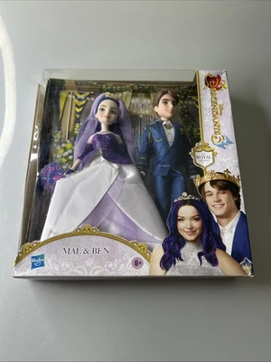 Hasbro Disney Descendants 3 The Royal Wedding Mal & Ben Doll Set of 2 Damage Box - Image 1 of 4