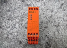 Dold LG5925 / LG5925.48/61 / 0061919 Emergency Stop / Safety Relay Module Used