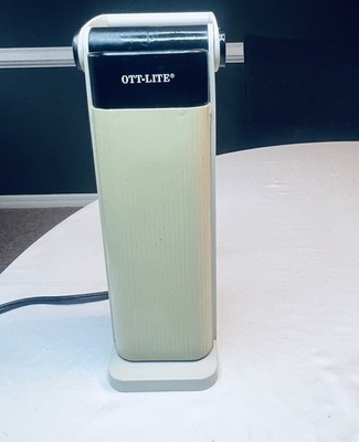 Ott-Lite OTL-13TCG Light Truecolor Folding Desk Lamp Craft Reading Light