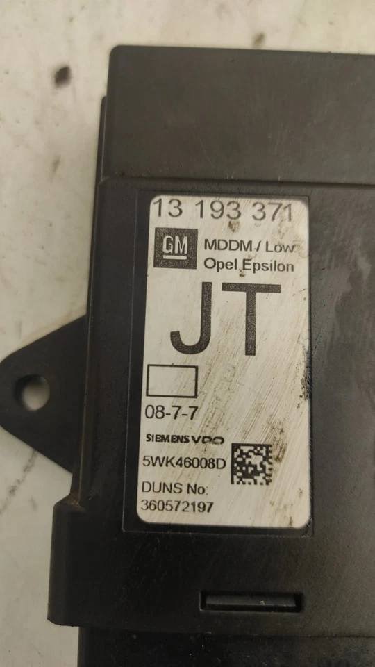 CENTRALINA PORTA SX GUIDA PER OPEL Vectra C Station Wagon 13193371 (05>08) - Immagine 2 di 4