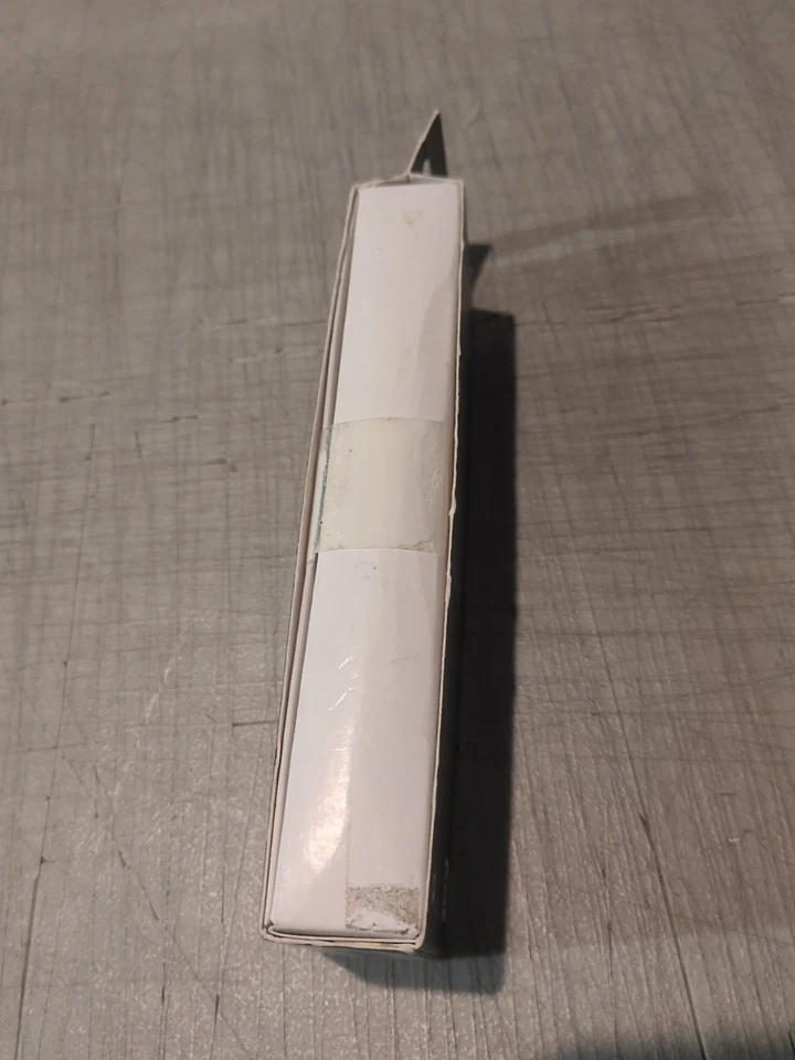 Microsoft - HD Digital AV Adapter for Surface and Surface 2 - Z2S-00013 - Image 2 of 3