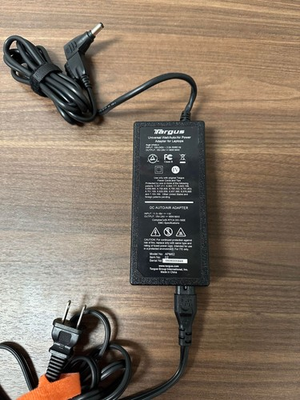 #ad Targus Universal Wall Auto Air Power Adaptor For Laptops Input 100 240V 2.5A $12.66