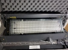 Kino Flo Diva-Lite 201 Light Fixtures, Case And Bulbs Kit lot of 2