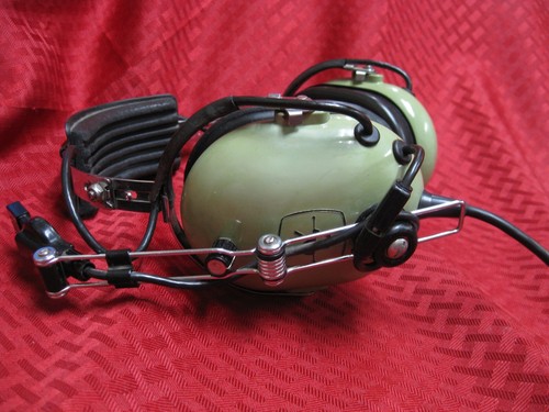 DAVID CLARK H10-76 AVIATION HEADSET U-174/u helicopter Nexus plug M87-A1C mic - Bild 5 von 9