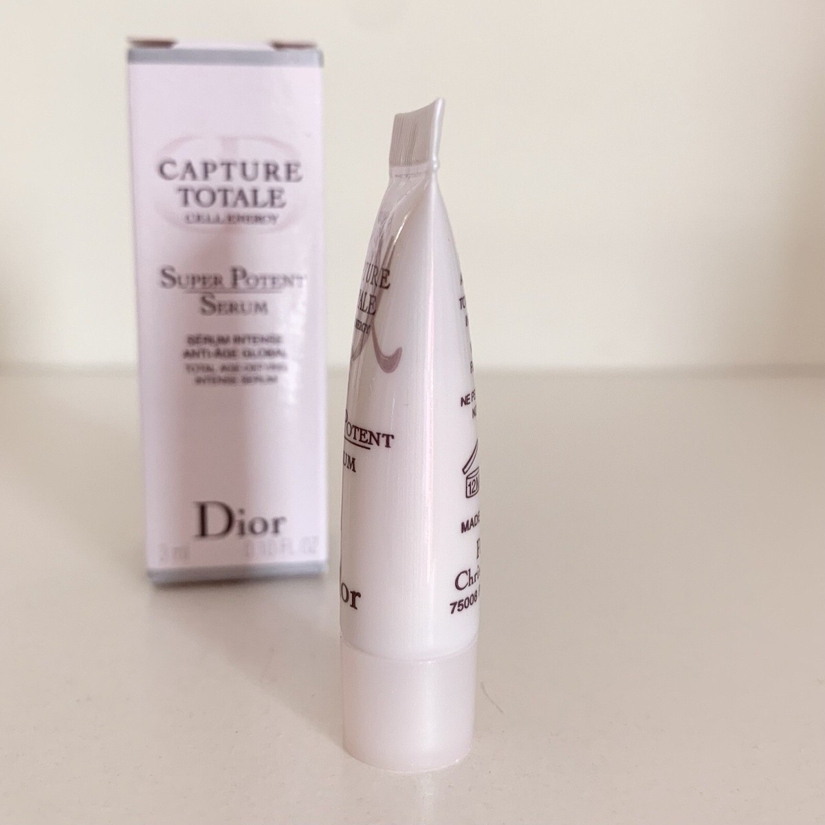 美容液 Dior Capture Totale Super Potent Serum DIOR Capture Totale Super Potent Age-Defying Intense Serum