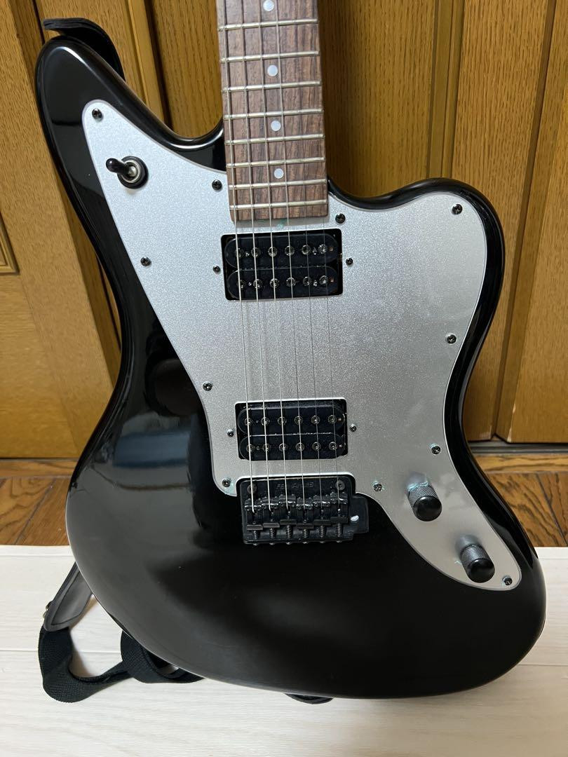 Fernandes JG-45 Black Jaguar Electric Guitar 2 Humbuckers Fernandes JG-45 Black Jaguar Electric Guitar 2 Humbuckers