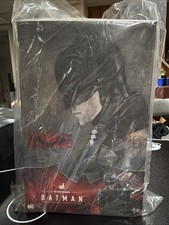 Hot Toys Mms638 The Batman 1 6 Figure New In Box