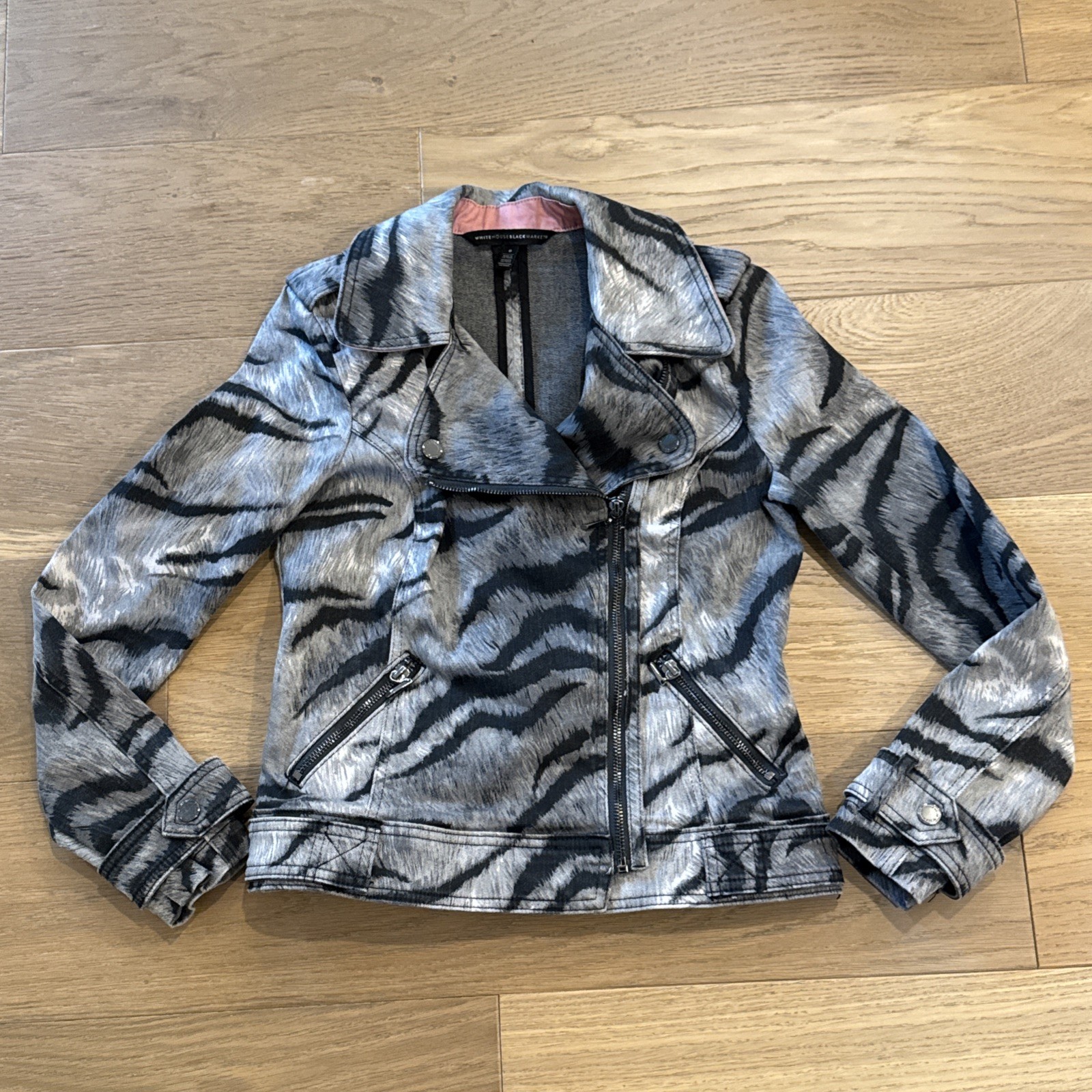 White House Black Market Tiger Print Moto Jacket Size 0 Gray Black Animal Zip