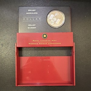2005 Canada 40th Anniversary Flag Silver Dollar 25.175g Silver 0.9999 VIN5