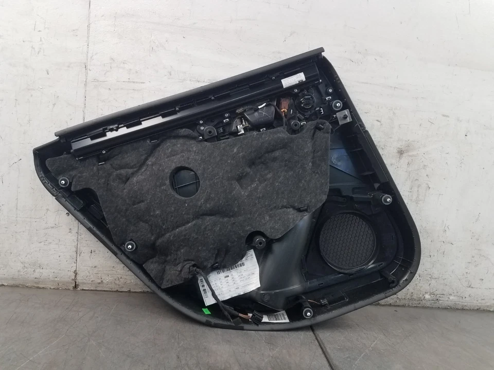 Panel de puerta de pasajero trasero derecho Audi S6 Quattro C7 2014 #1779 Foto 3 de 4