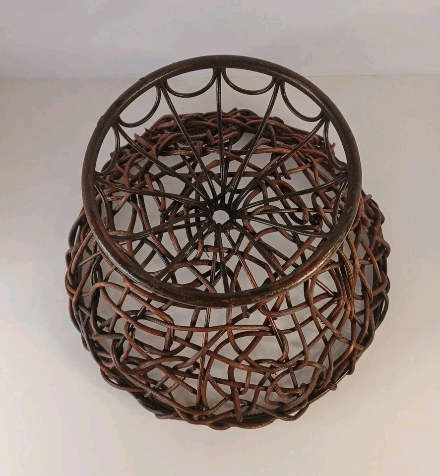 Copper Wire Pedestal Fruit /Bread Basket Decor   - Image 4 of 4
