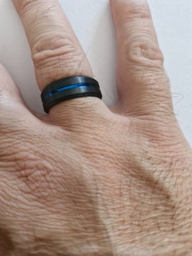 Men's Ring Brand New Black with Blue Streak Size 10 - Picture 14 of 23