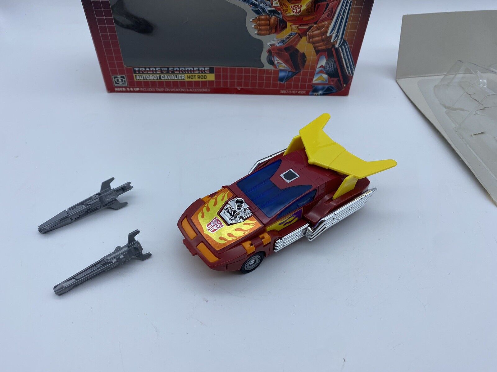 TRANSFORMERS RETRO 1986 TF MOVIE G1 CAVALIER HOT ROD ACTION FIGURE