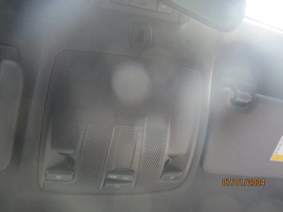 MERCEDES BENZ CLA 2016 C117 FRONT INTERIOR ROOF READING LIGHT - image 4 of 4