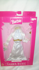 VINTAGE 1997 BARBIE FASHION AVENUE BRIDAL GIFT SET MIB NEW