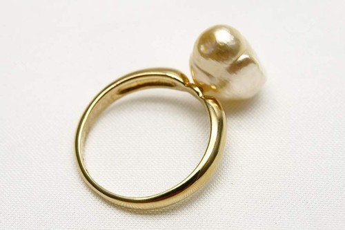 Anello Perla Keshi Mare del Sud 11×9mm Colore Oro Naturale Anello Argento - Foto 5 di 6
