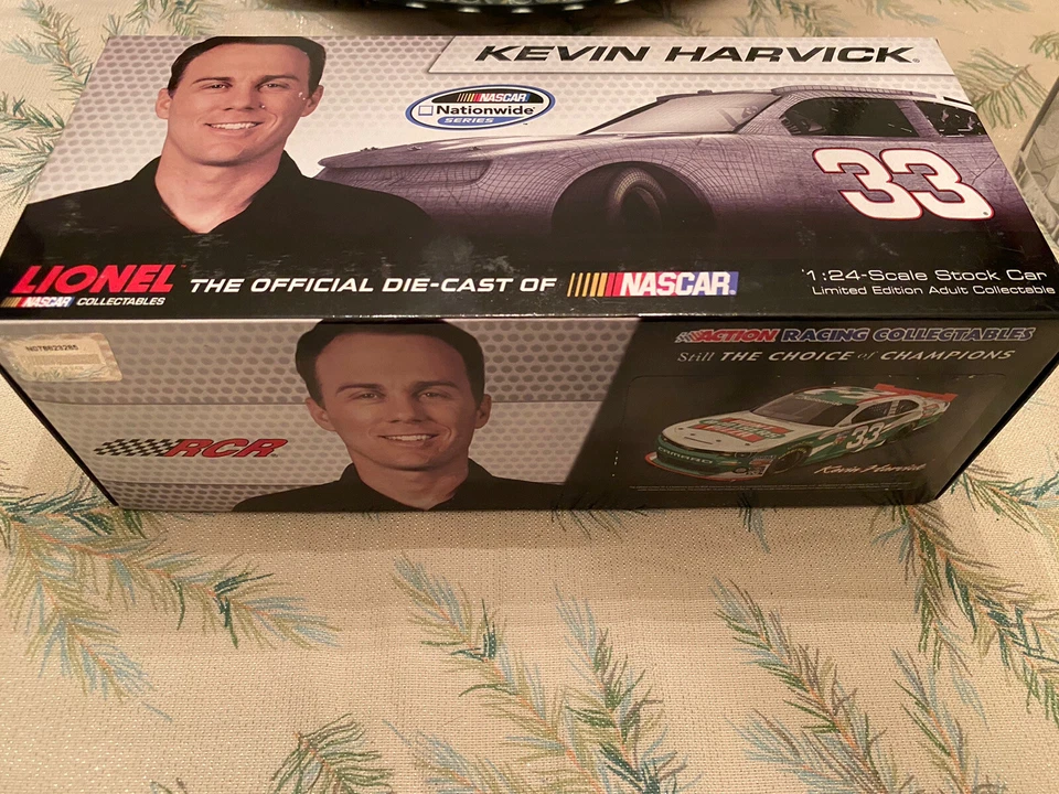 2013 Кевин Харвик #33 Hunt Brothers пицца Chevy 1/24 Lionel NASCAR литой - Изображение 2 из 2