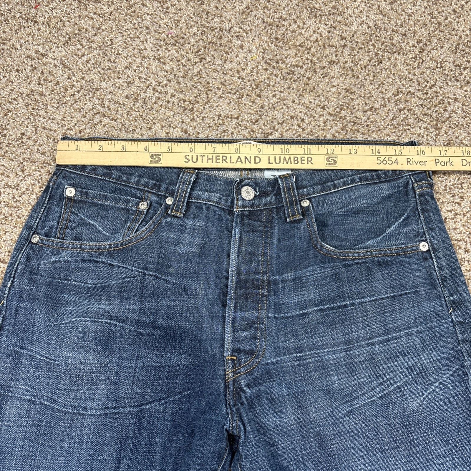Levis 501 XX Button Fly Jeans Men’s Tag 32x30 Actual 32 X 28 - View 4