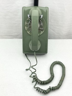 1976 Bell System Phone Company 228 Avocado Green Wall Telephone
