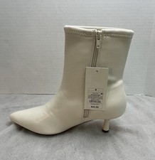 A New Day Heels Women  s Size 8 RIGHT SHOE ONLY White Lonnie AE829 New With Tag