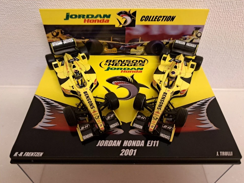 SET 2 AUTO 1:43 JORDAN HONDA EJ11 2001 FRENTZEN TRULLI FULL BENSON HEDGES LIVREA - Immagine 2 di 4