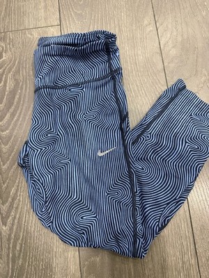 Nike Dri-FIT Women s Blue Capri Leggings Size S Athletic Workout Pants
