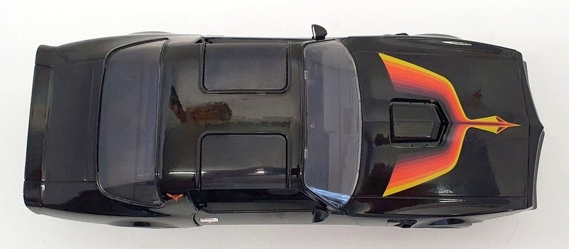 Greenlight 1/18 Scale 19080 - 1977 Pontiac Firebird Trans AM - Black - Image 4 of 4