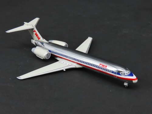 1:400 Scale Dragon Wings CRS002 Diecast TWA Boeing 717-200 Airliner - Picture 8 of 17