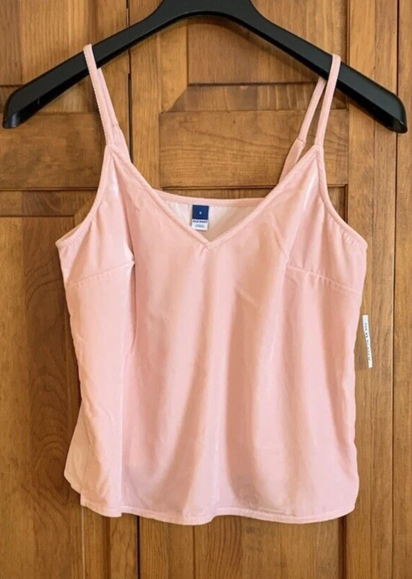 Old navy spaghetti strap tanks clearance