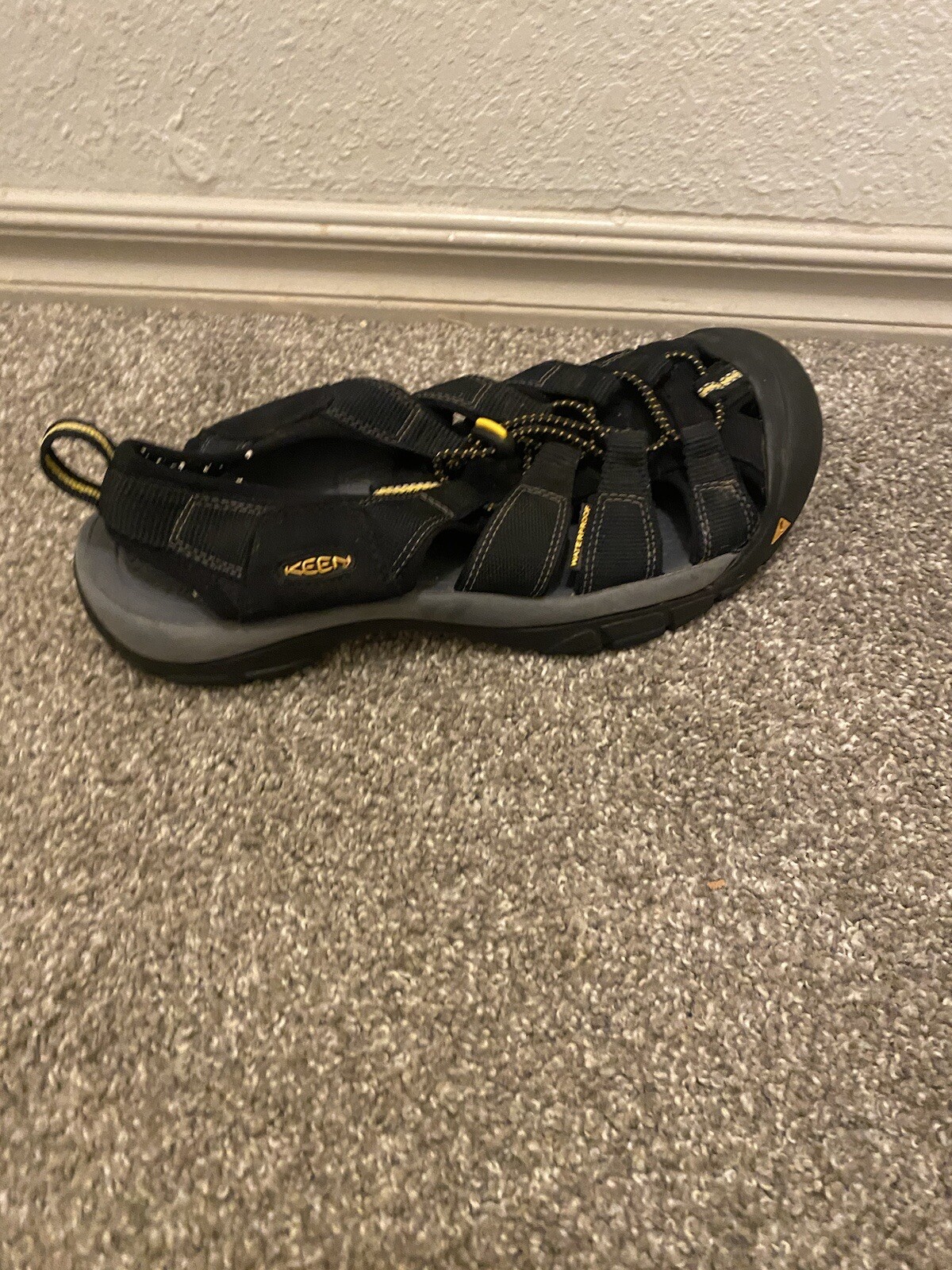 Keen Newport nero impermeabile da uomo per esterni taglia 10 5