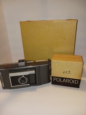 Polaroid Land Camera Model J66 -- Camera, Color Adapter And Bag READ 