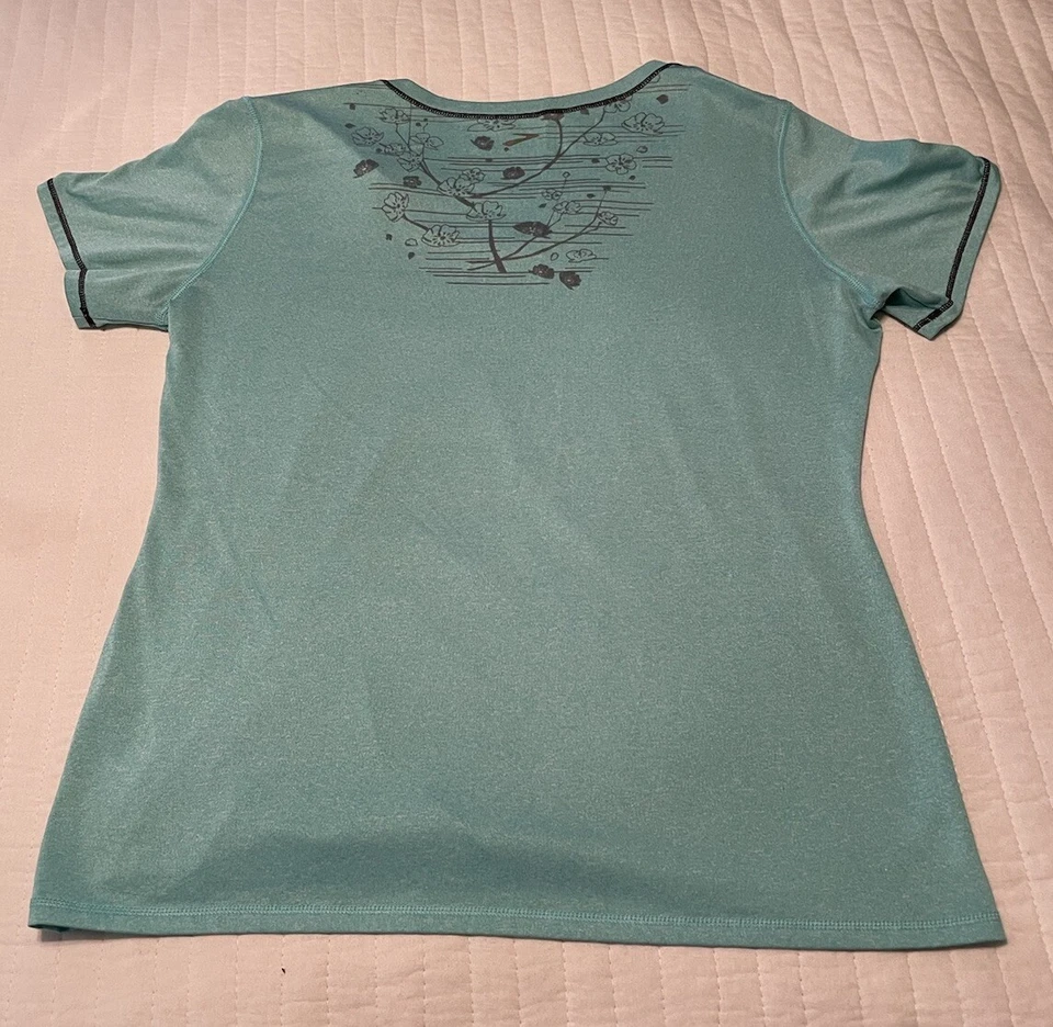 Top floral de manga corta Brooks Equilibrium Technology para mujer cuello en V en L Foto 2 de 4