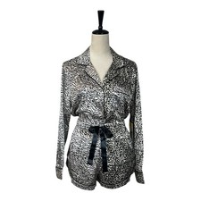 BB Dakota New Satin PJ Set Button Top Shorts Animal Print Women  s Size Medium