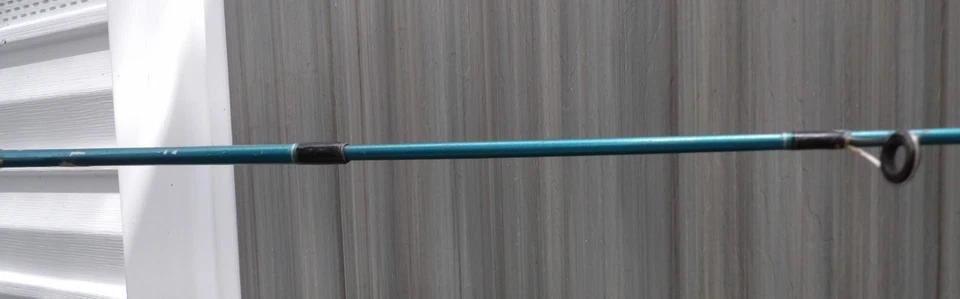 OKUMA STEELER SPINNING CASTING 2 PIEZAS CAÑA DE PESCAR GRAFITO 5'6" USADA EN EXCELENTE ESTADO Foto 4 de 4