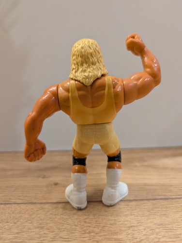 WWE MR PERFECT HASBRO WRESTLING ACTION FIGURE WWF SERIES 3 1991 CURT HENNIG BA - Picture 3 of 5