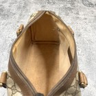 Foto 5 di 24