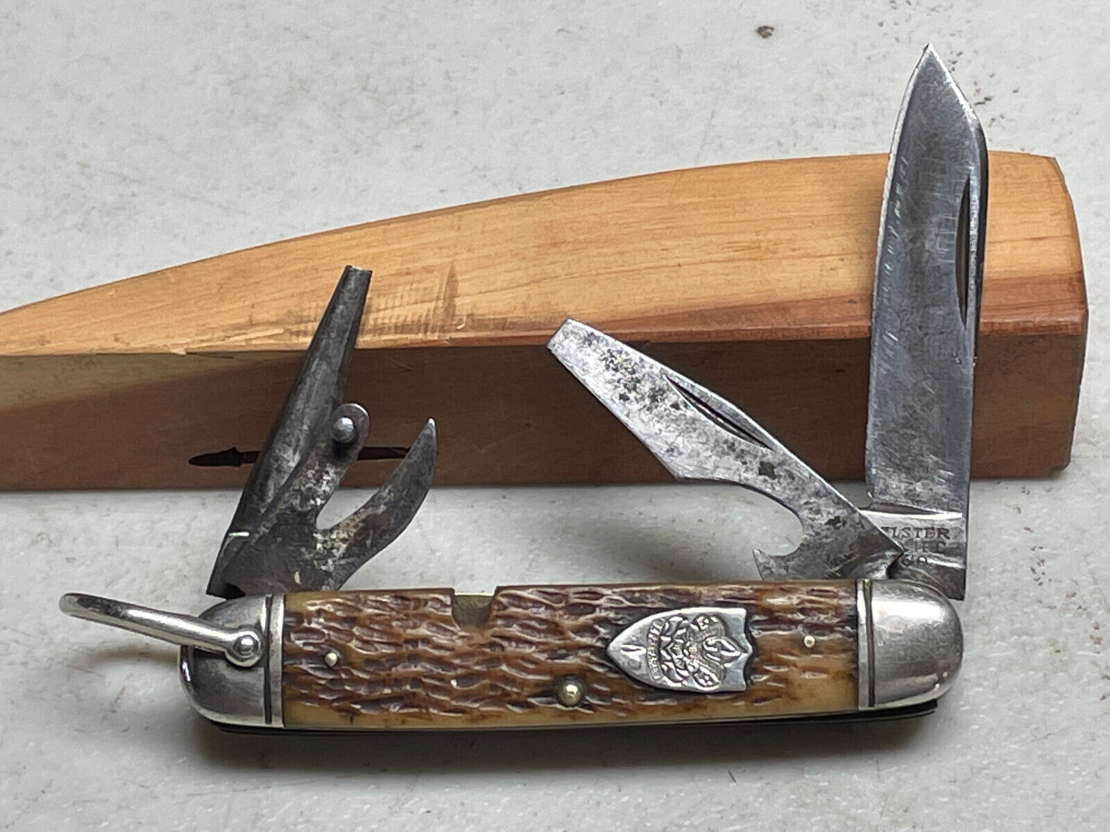 Ulster Knife Co. Be Prepared Scouts Knife USA