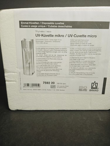 BrandTech Disposable Cuvette Total of 100 Cuvettes - Picture 2 of 9