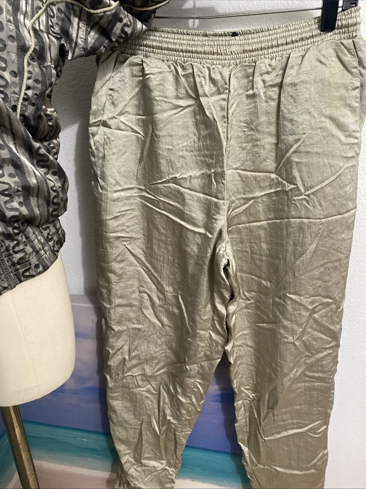 Vintage Womens Le Coq Sportif Tennis/Windbreaker & Pants Set Size SMALL - Image 4 of 4