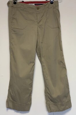 Dockers Petite Low Rise Slightly Curvy Khaki Chino Pants Women's Size 4P  Medium