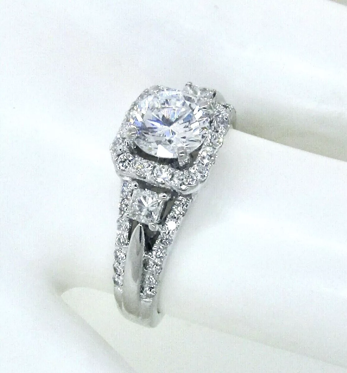 Lab-Created Diamond Ring 2 ct tw Round 14K White Gold | Jared