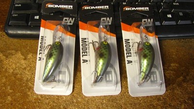 Bomber crankbait, ''Model A'', 2 1/8'', 3/8 oz, nip,  3 ct,   free shipping