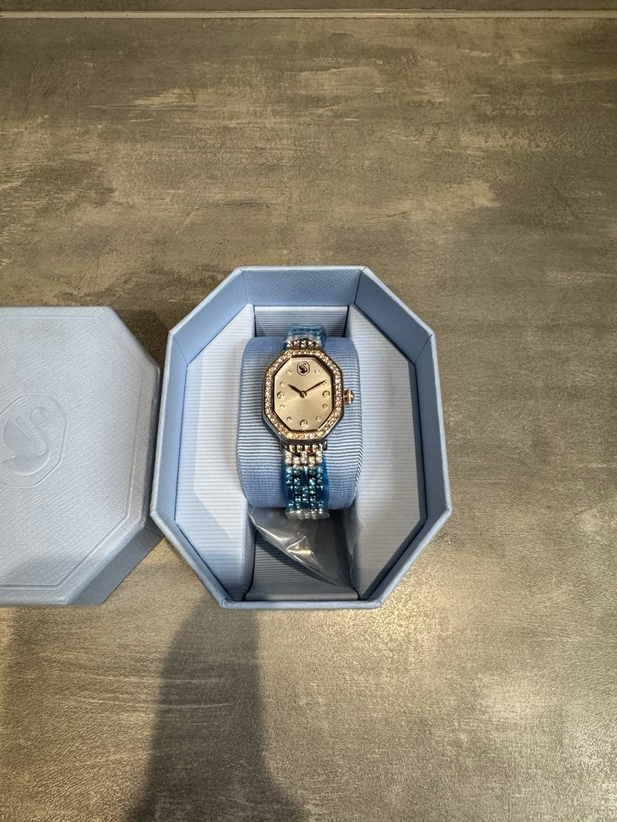 Jewellery & Watches