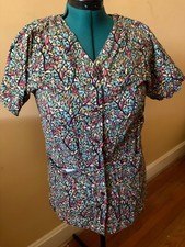 Scrub Jacket by Cottonality, Snap Jacket dual pockets, . Botanical Pattern