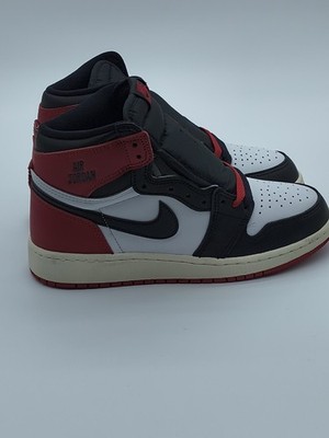 Nike Air Jordan 1 Retro High OG Black Toe High Top Sneaker Black White Red