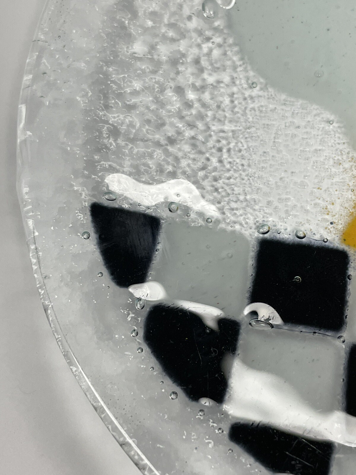 Peggy Karr Signed Fused Art Glass Rooster Checkered  7.75” Plate Mackenzie Style