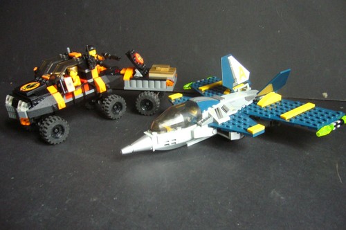 LEGO AGENTS: MISSION 3: GOLD HUNT (8630) - 第 2/14 張圖片