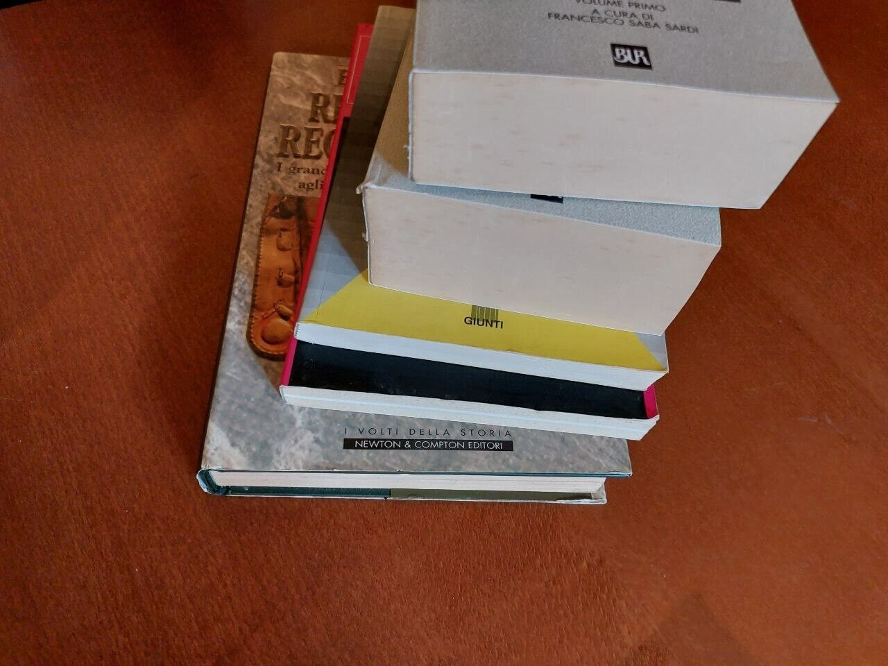 Foto 4 di 5