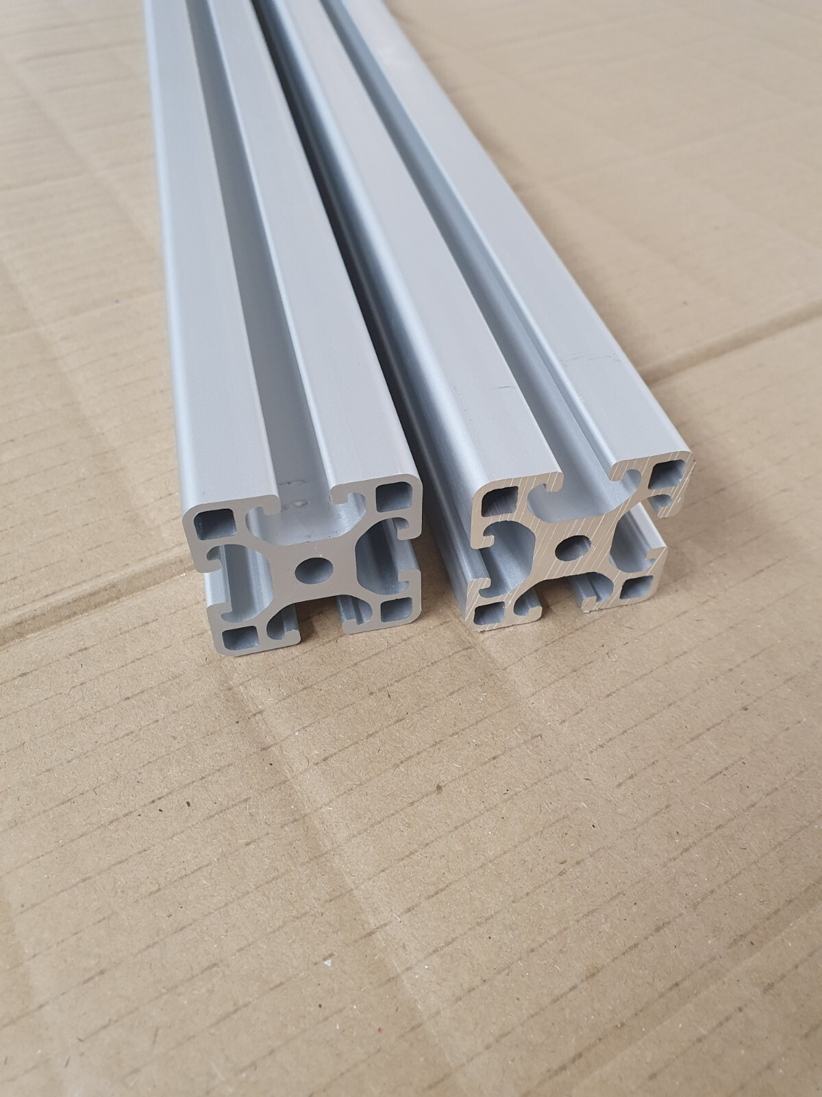 Joint Plat Rouge Pour Profilé Aluminium 3030/4040 - 4 Mètres, 8mm, Housse De Fente