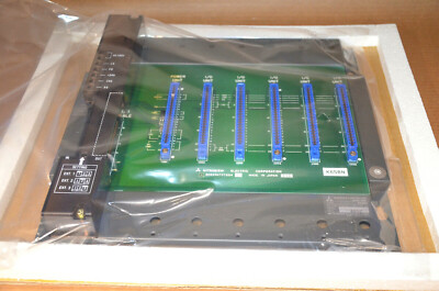 Mitsubishi Melsec-K K65BN SEQUENCE CONTROLLER BASE UNIT 100/110VAC NEU